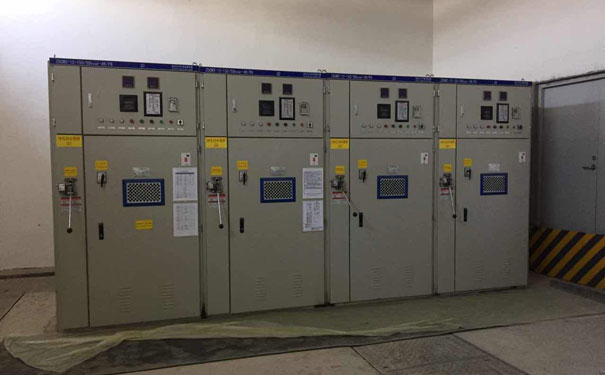 無(wú)功補(bǔ)償裝置